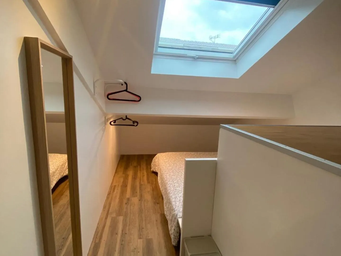 Bohobos Hostel 앙티브 프랑스