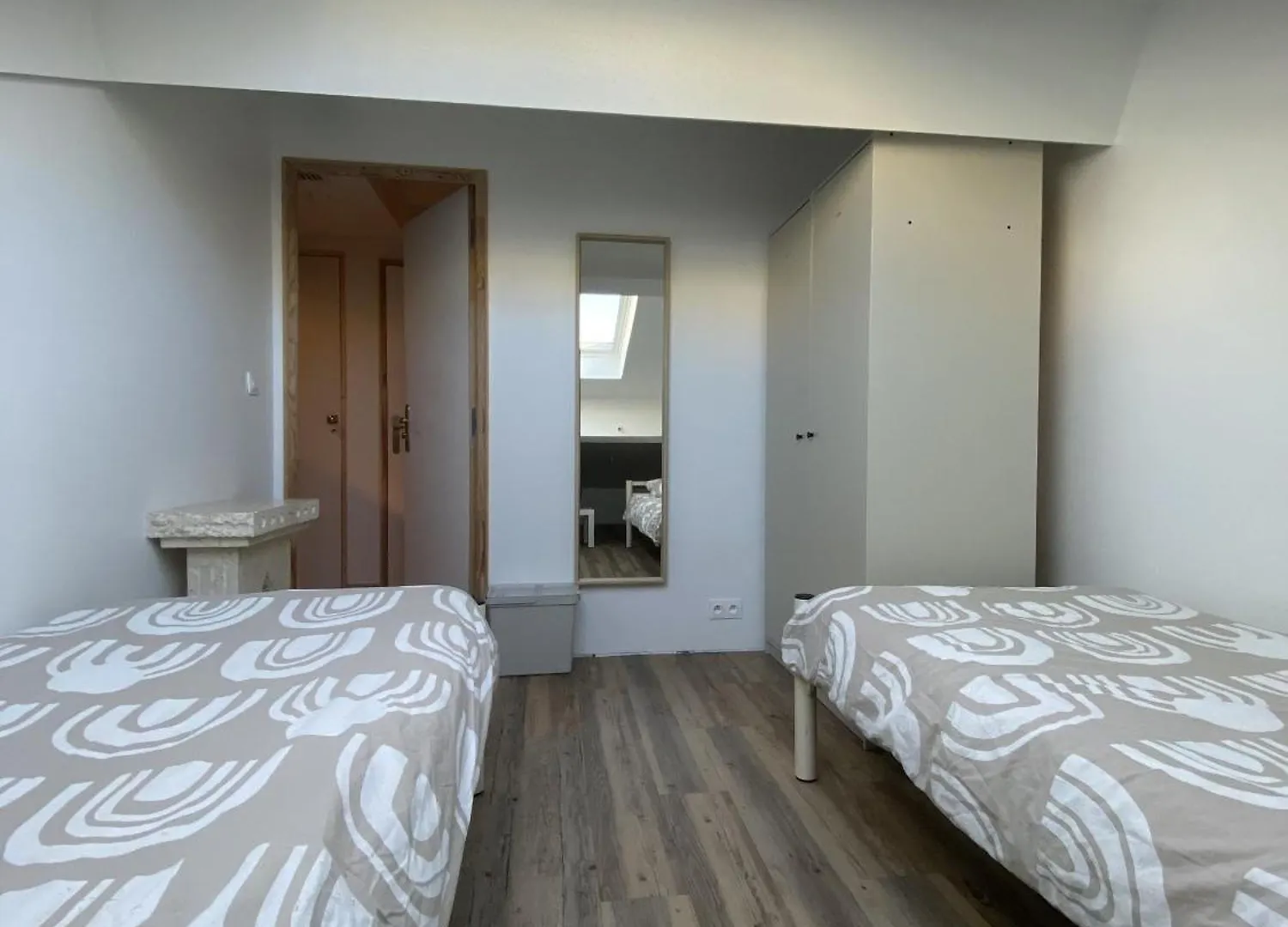 Bohobos Hostel 앙티브